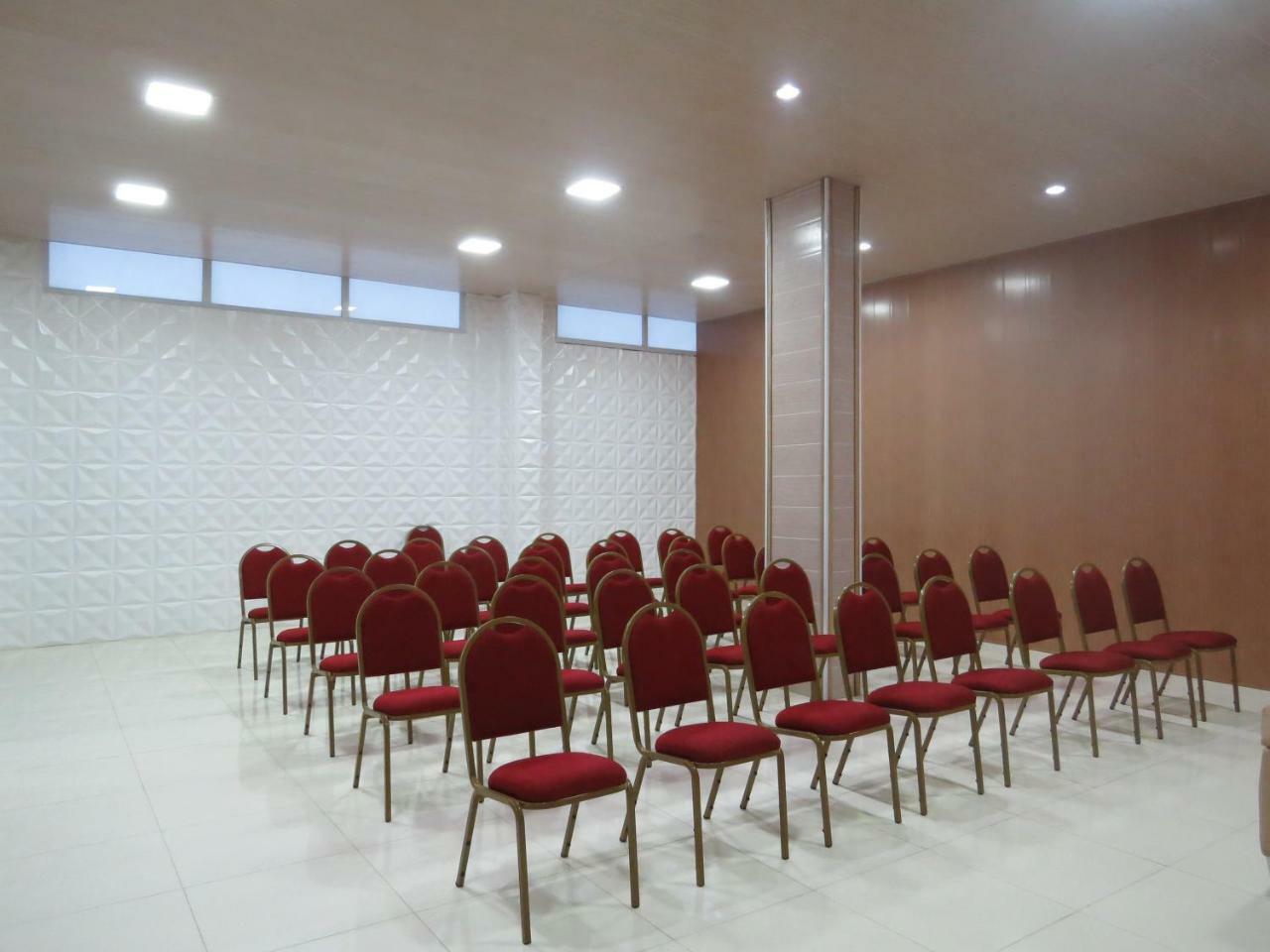 Farol Plaza Hotel
