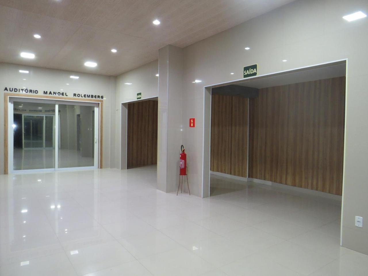 Hotel Farol Plaza 3*